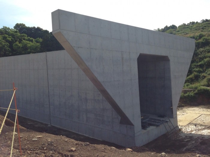 近畿自動車道紀勢線秋津高架橋 　A2橋台他工事3