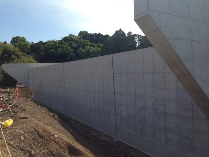 近畿自動車道紀勢線秋津高架橋 　A2橋台他工事2